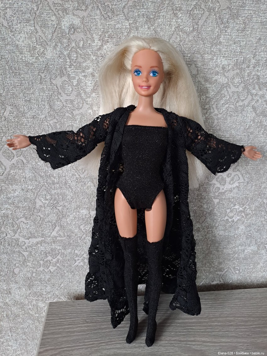 Черное и белое — Одежда и обувь для кукол своими руками: фото (фото 4)
