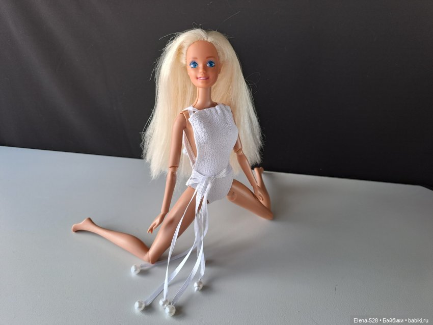 Черное и белое — Одежда и обувь для кукол своими руками: фото (фото 10)