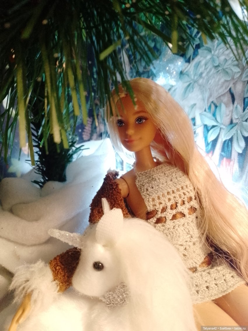 Год белого единорога — Куклы Barbie (Барби): Looks (фото 8)
