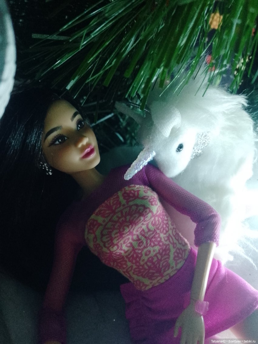 Год белого единорога — Куклы Barbie (Барби): Looks