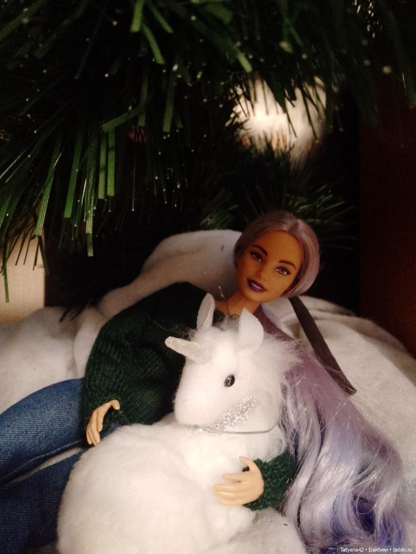 Год белого единорога — Куклы Barbie (Барби): Looks (фото 2)