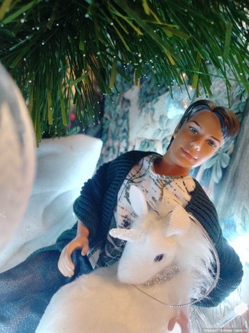 Год белого единорога — Куклы Barbie (Барби): Looks (фото 4)