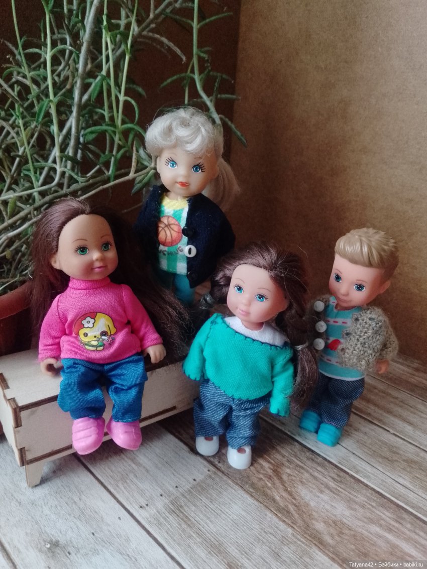 Пробуем выйти в эфир 2.0 — Куклы Barbie (Барби): Looks