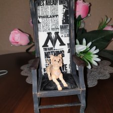 Морти примеряет новое кресло )))