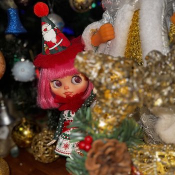 Новый год к нам идет