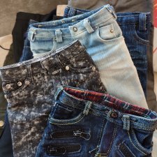 Много разных штанов и джинсов на SD и 70+