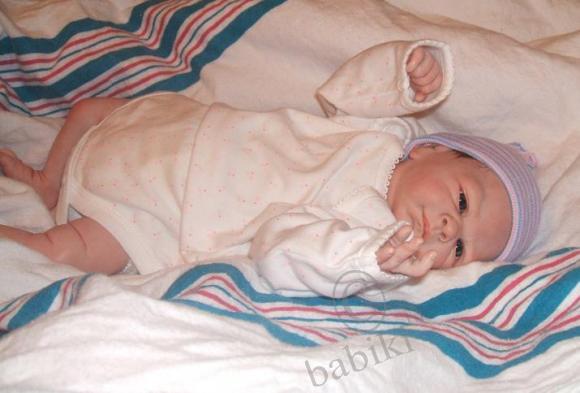 Иришка-реалистичкая куколка реборн | Бэйбики Иришка-реалистичкая куколка реборн (фото 4)