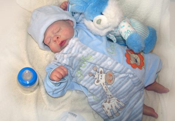 Артур - моя первая кукла реборн (фото 6)