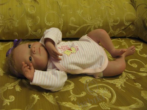 Кукла реборн Эстелька приехала домой. Счастью мамочки нет предела