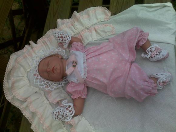 Моя малютка Сонечка: она же Леа, она же Кайрин - одна из четверни Стефани Саливан