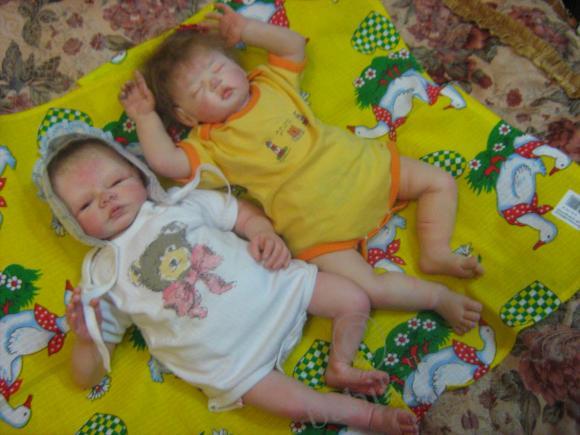 Мои куклы реборн номер раз и номер два.Маришка и Рузанна (фото 3)