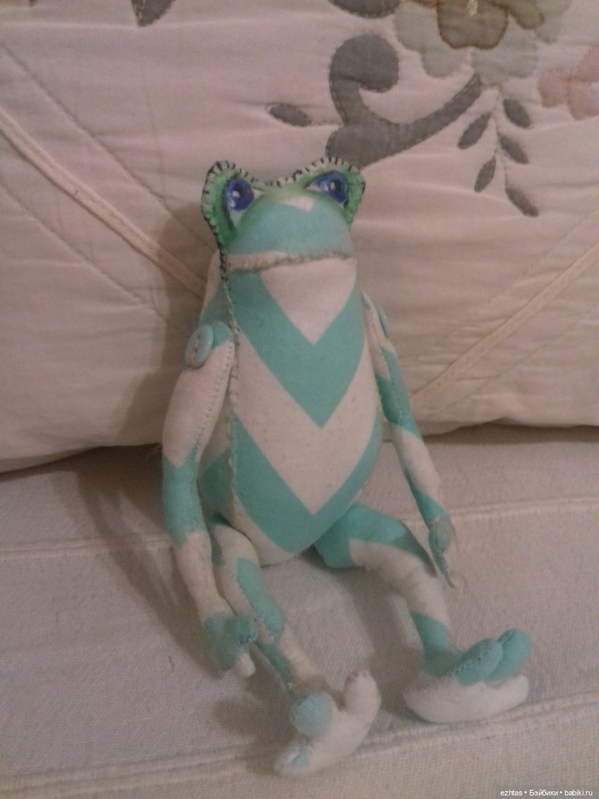 Лягушонок — Наши хобби и творчество: вышивка (фото 2)