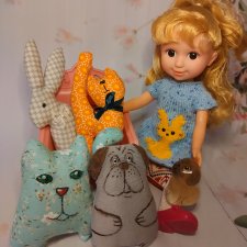 Амелия и её игрушки