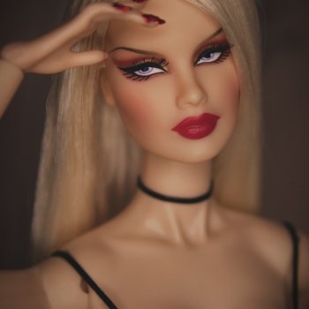 Surrealist Gala Véronique Perrin. Моя новенькая волчица