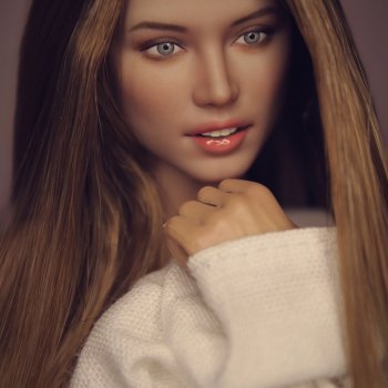 Ана Де Армас. Давно не играла с экшен )