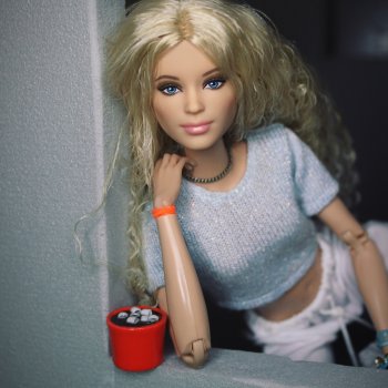 Barbie basics Model 07 Victoria