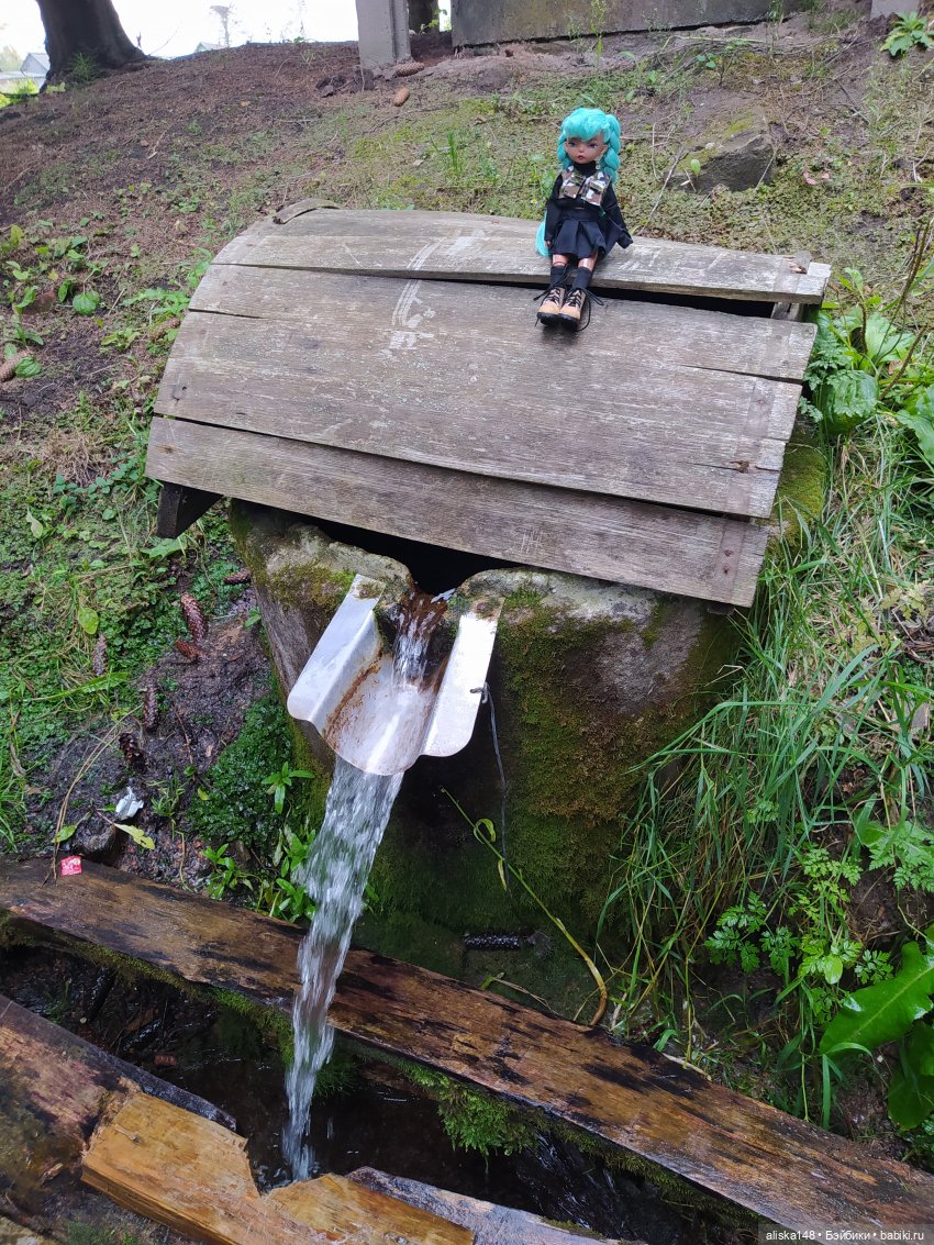 Петра едет в командировку