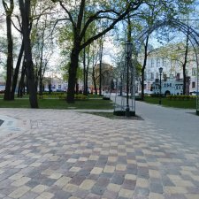 Эля и Динка гостят в Гомеле.