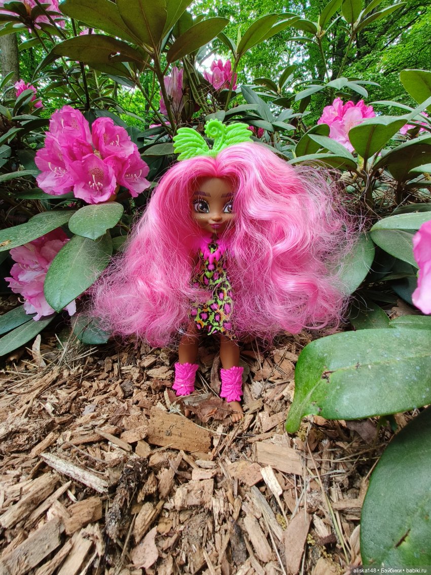 Цветы и куклы. Теперь пещерки (фото 4)