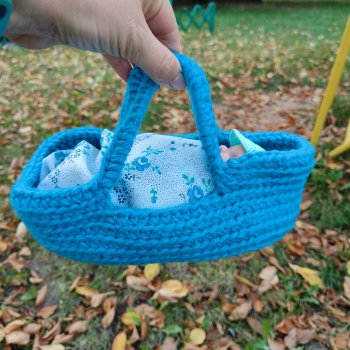 Валера идёт в детский сад