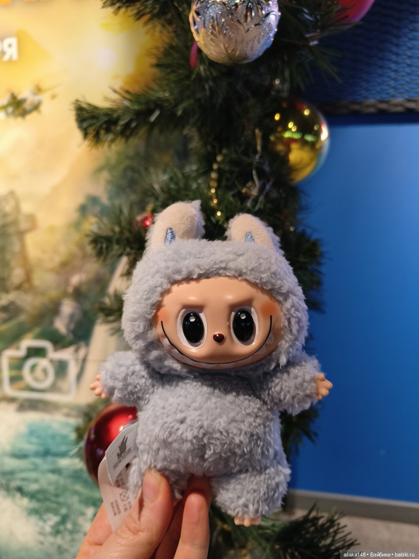 Лабубу и Новый год — Игрушки Labubu (Лабубу) и The Monsters: Pop Mart (фото 9)