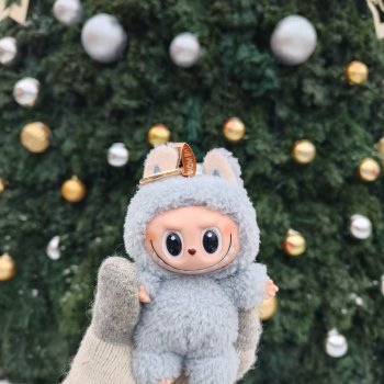 Лабубу и Новый год.