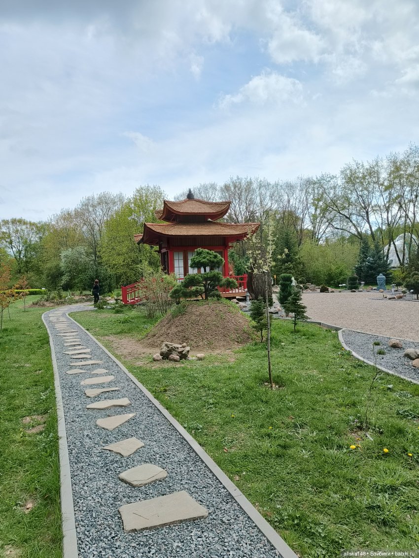 И снова гуляем с Деффочками по ботаническому саду | Бэйбики И снова гуляем с Деффочками по ботаническому саду