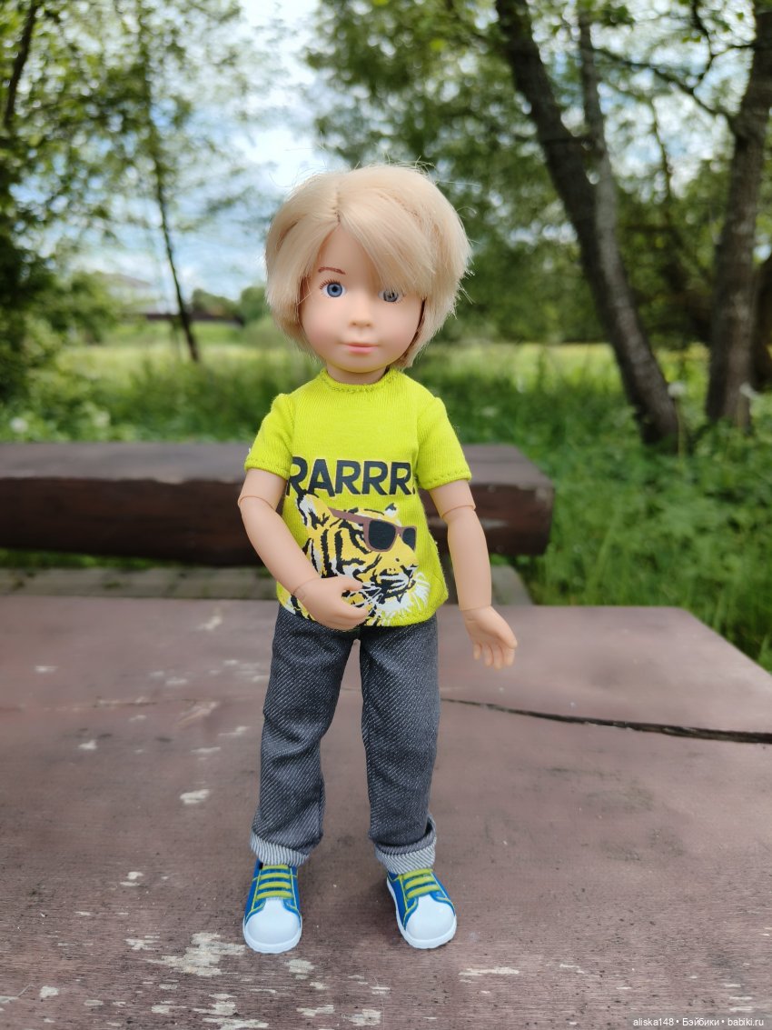 Крузики на прогулке — Игровые куклы разных производителей (Разное): редкие бренды