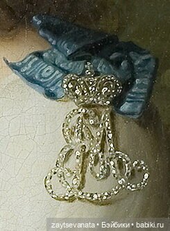 Платье Элен Курагиной: плющ, мох и дедлайны (фото 6)