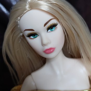 "Мама, моя Надя приехала."