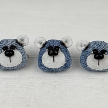 Джинсовые брошечки в подарок