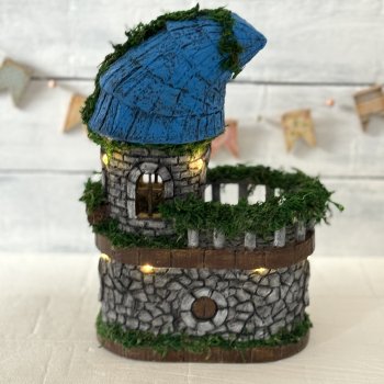 Замок-светильник