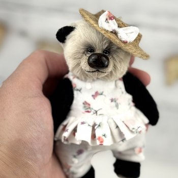 Тедди мишка Адель