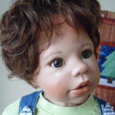 Продам виниловую коллекционную куклу по имени Рафаэль от Моники Левениг