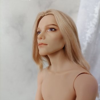 Себастьян (Томми Амикус).