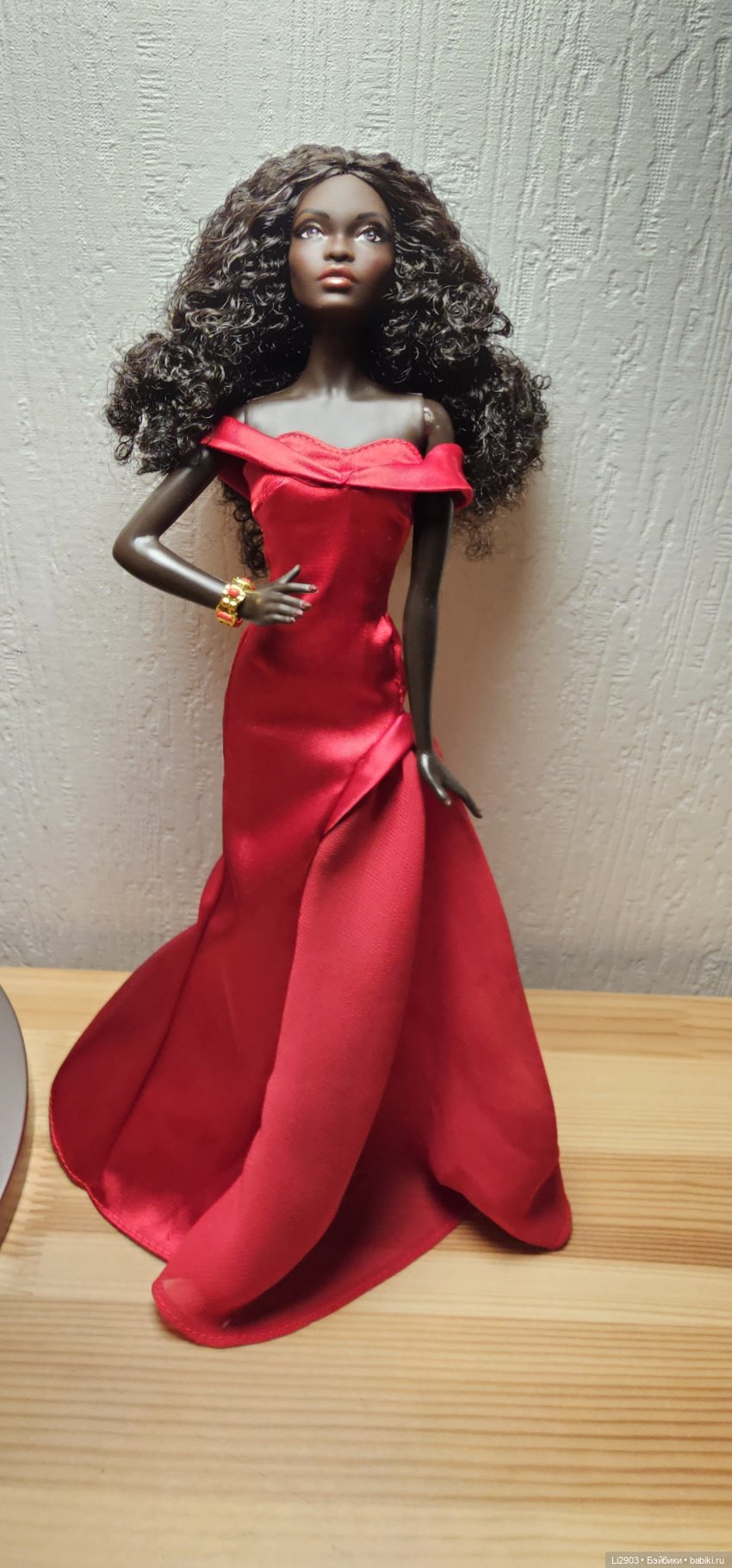 Barbie Signature Black Barbie by Kitty Black Perkins (фото 5)