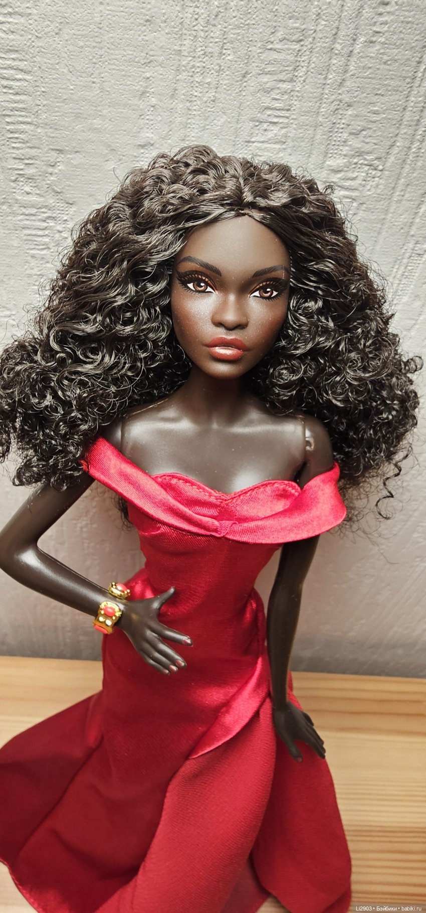 Barbie Signature Black Barbie by Kitty Black Perkins (фото 3)