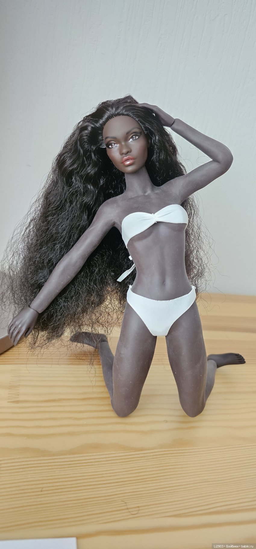 Barbie Signature Black Barbie by Kitty Black Perkins (фото 10)