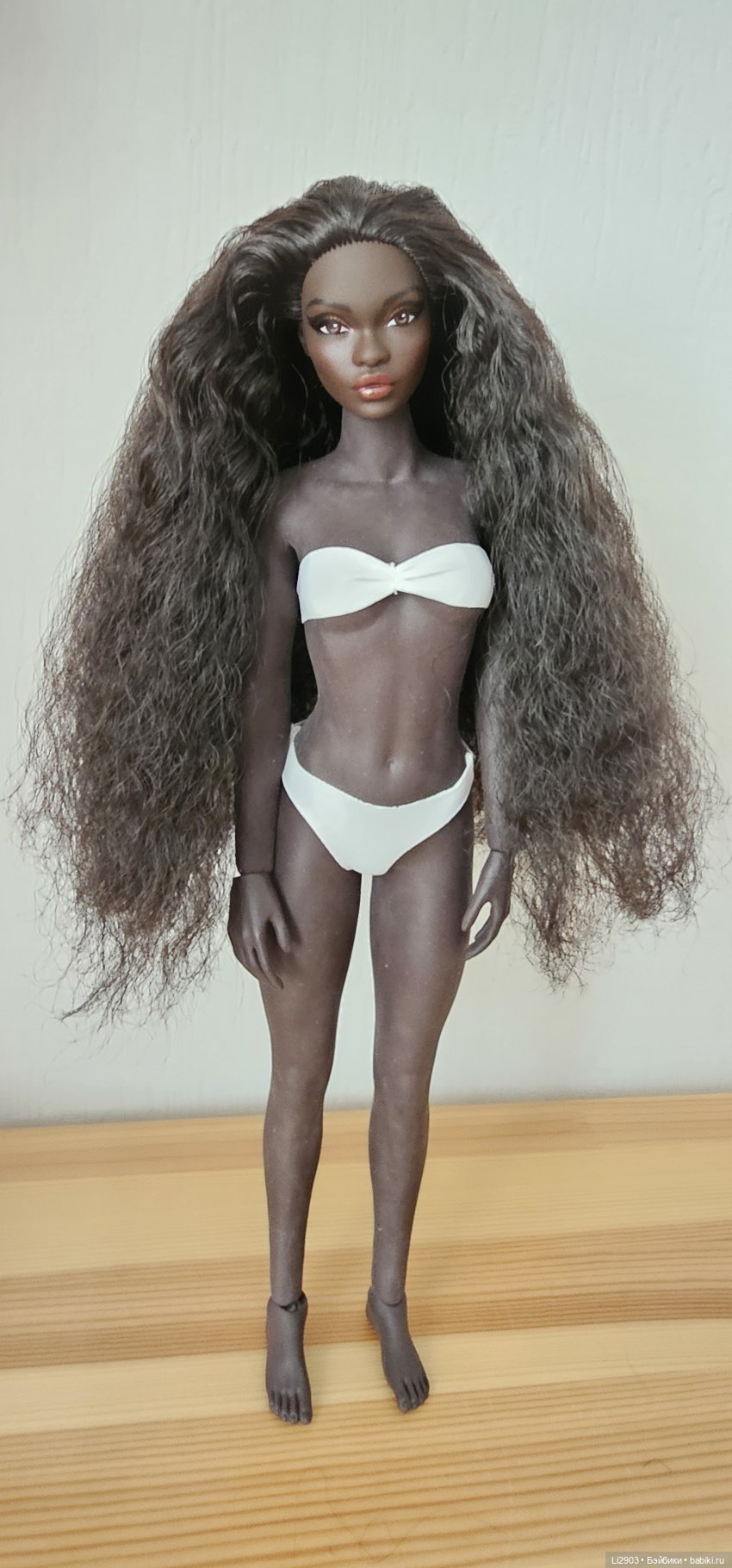 Barbie Signature Black Barbie by Kitty Black Perkins (фото 8)