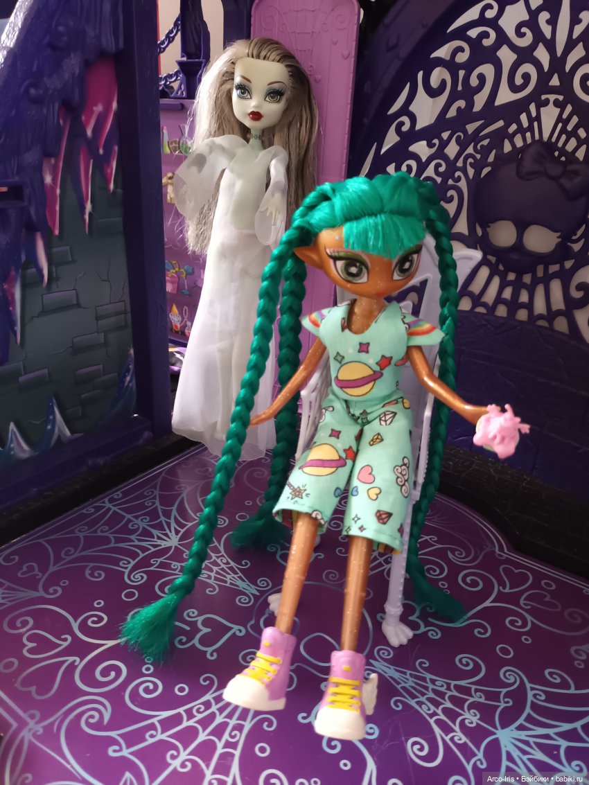Гостья из другого мира — Игровые куклы разных производителей (Разное): редкие бренды (фото 4)