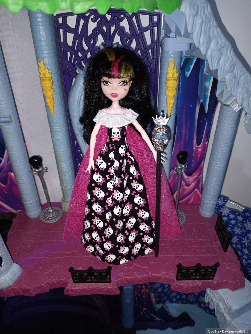 Оборотни, вампиры и артефакты