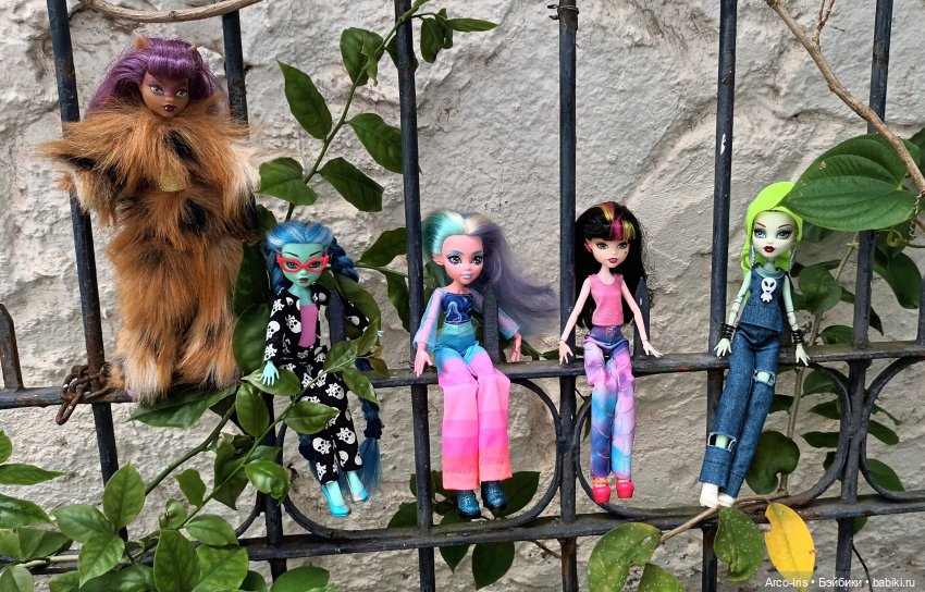 Мандрагоровы штаны — Куклы Monster High и Ever After High: G1 (фото 3)