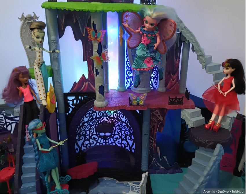 Сеанс практической магии — Куклы Monster High и Ever After High: G1
