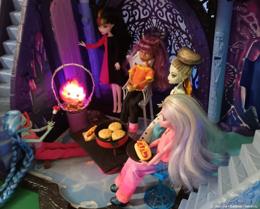 Блуждающий огонь — Куклы Monster High и Ever After High: G1 (фото 3)