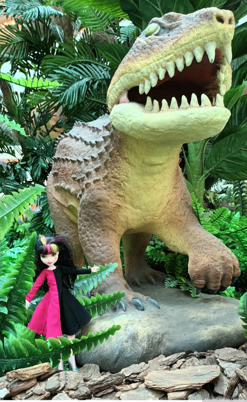 Динозавры и ветер в поле — Куклы Monster High и Ever After High: G1