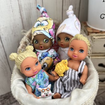 Моя первая публикация о моей большой коллекции кукол.