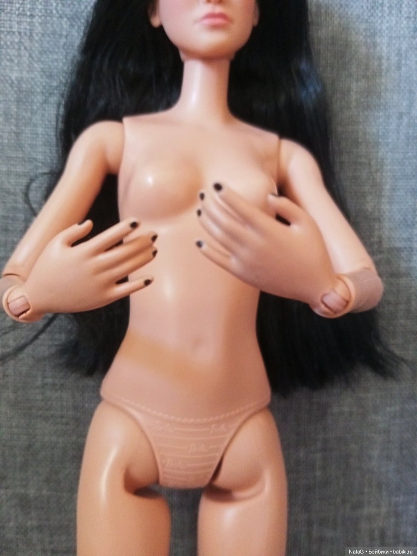 Распаковка-обзор Barbie Vera Wang (фото 10)