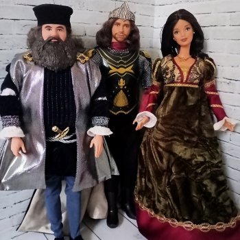 Моя новая куклосемья,или рыцари,короли и дамы!