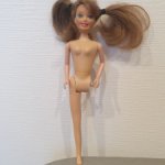 Левую ногу от куклы Toy Century