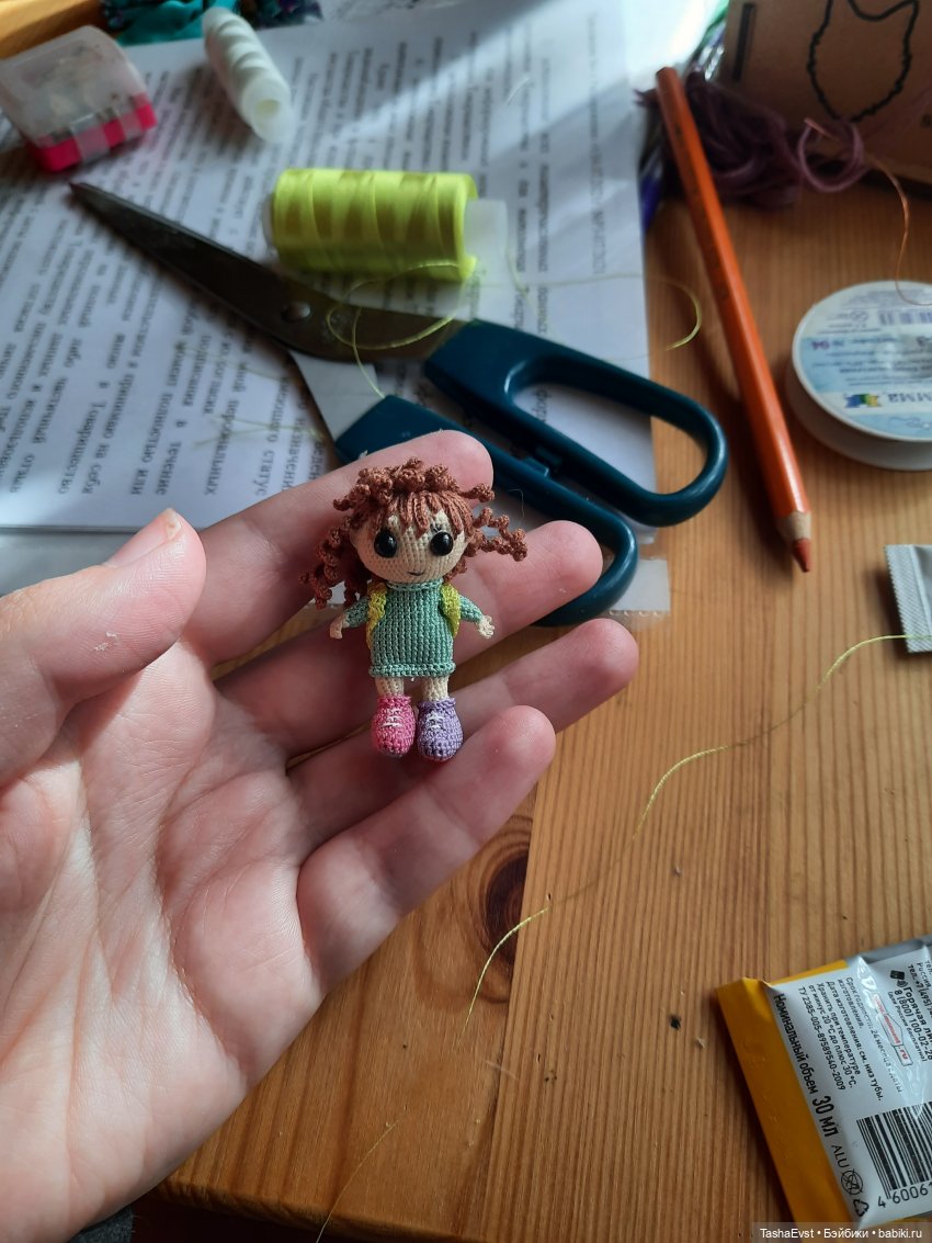 Еще одна кукла с полки